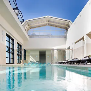 Starhotels Grand Milan Szálloda